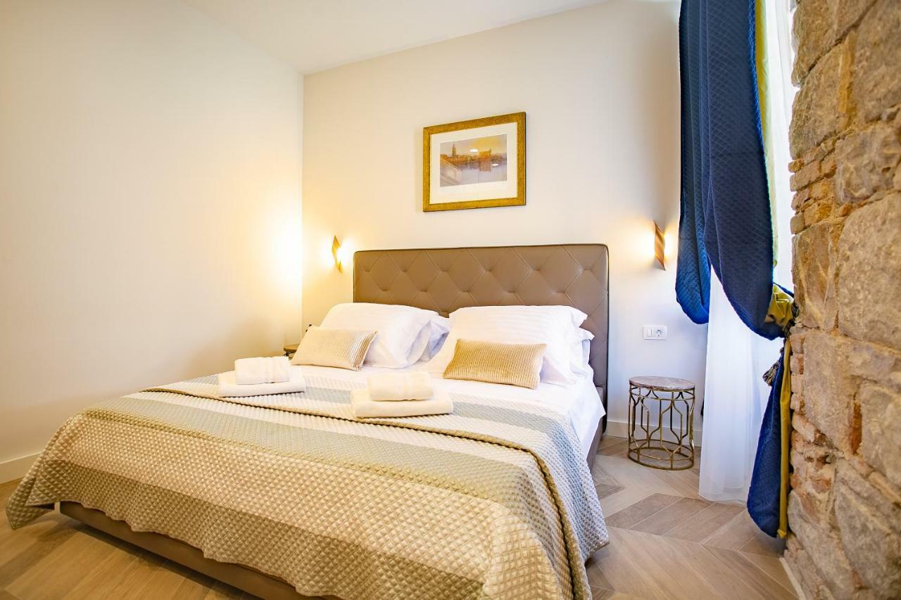 Best4Stay Luxury Rooms สปลิท ภายนอก รูปภาพ
