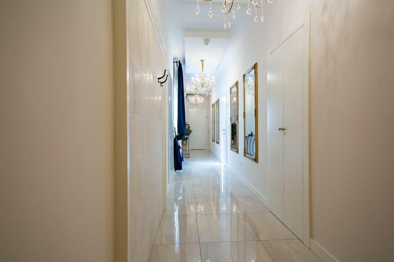 Best4Stay Luxury Rooms สปลิท ภายนอก รูปภาพ